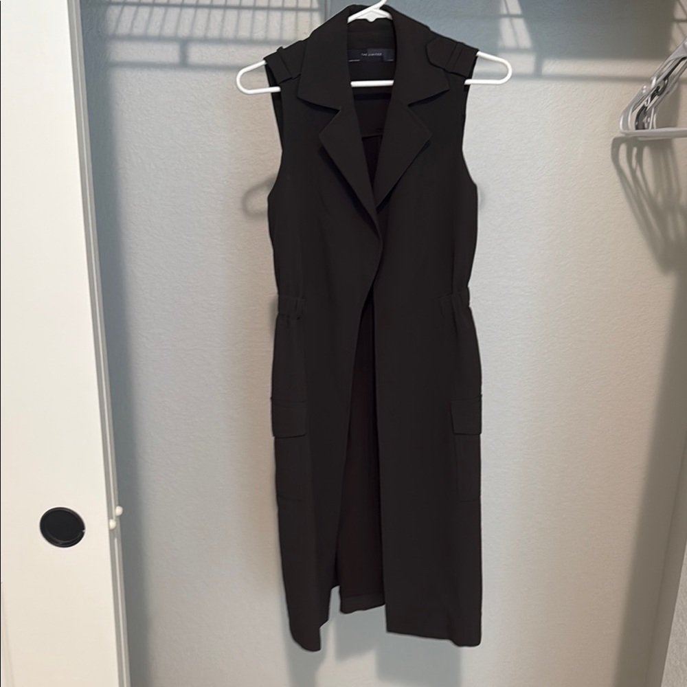 Black Sleeveless Women's cover up